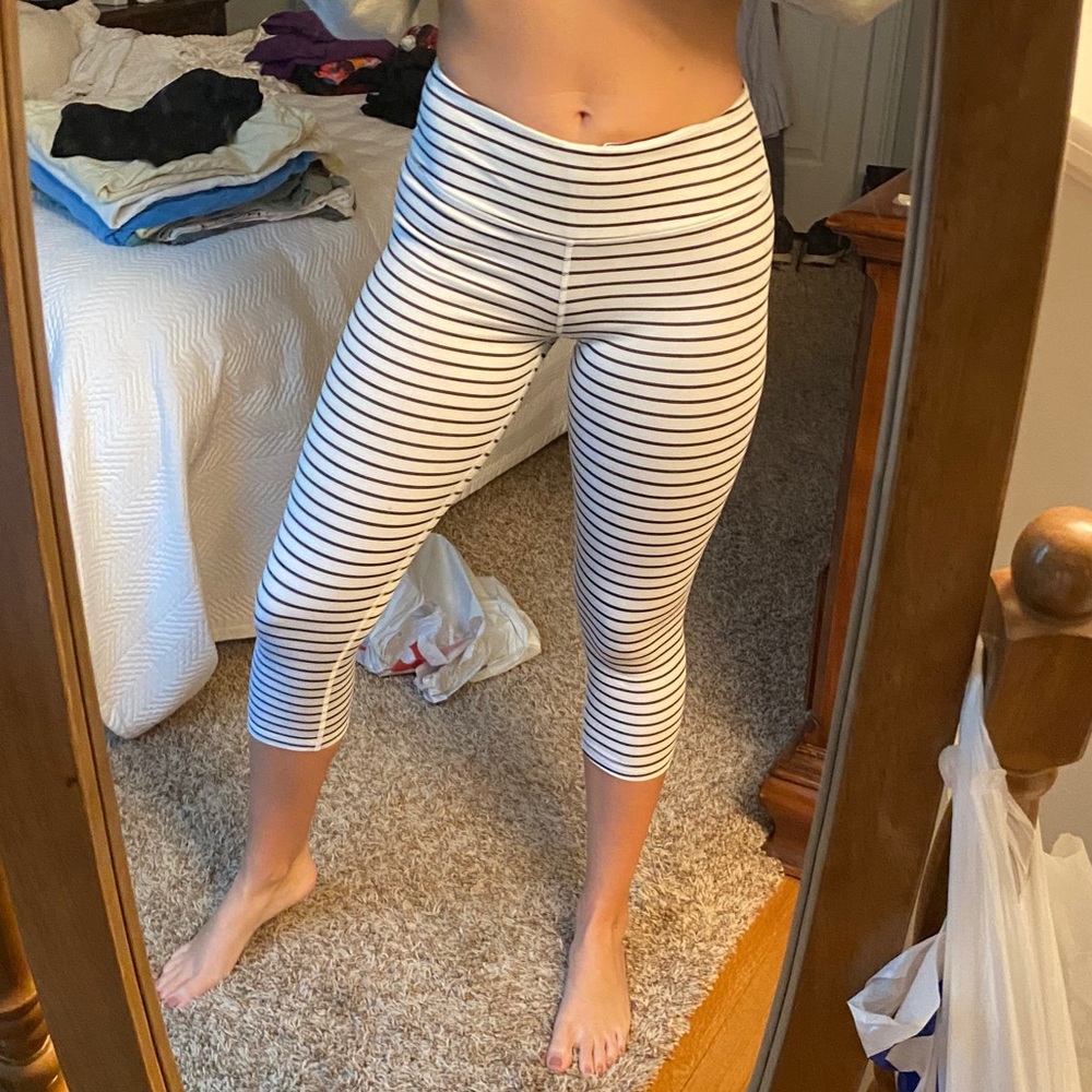 Striped leggings